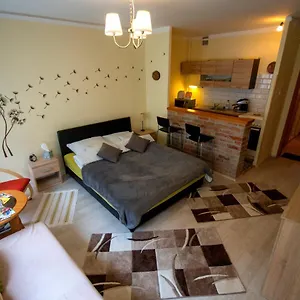 Apartman Four Seasons Apartman, Eger