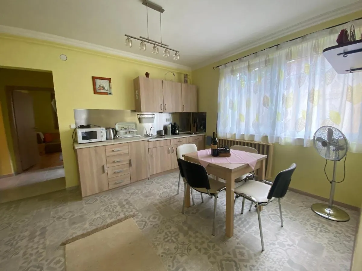 Apartament Eszter Apartman Eger