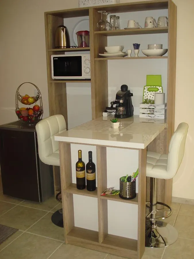 Eszter Apartman Eger Apartament